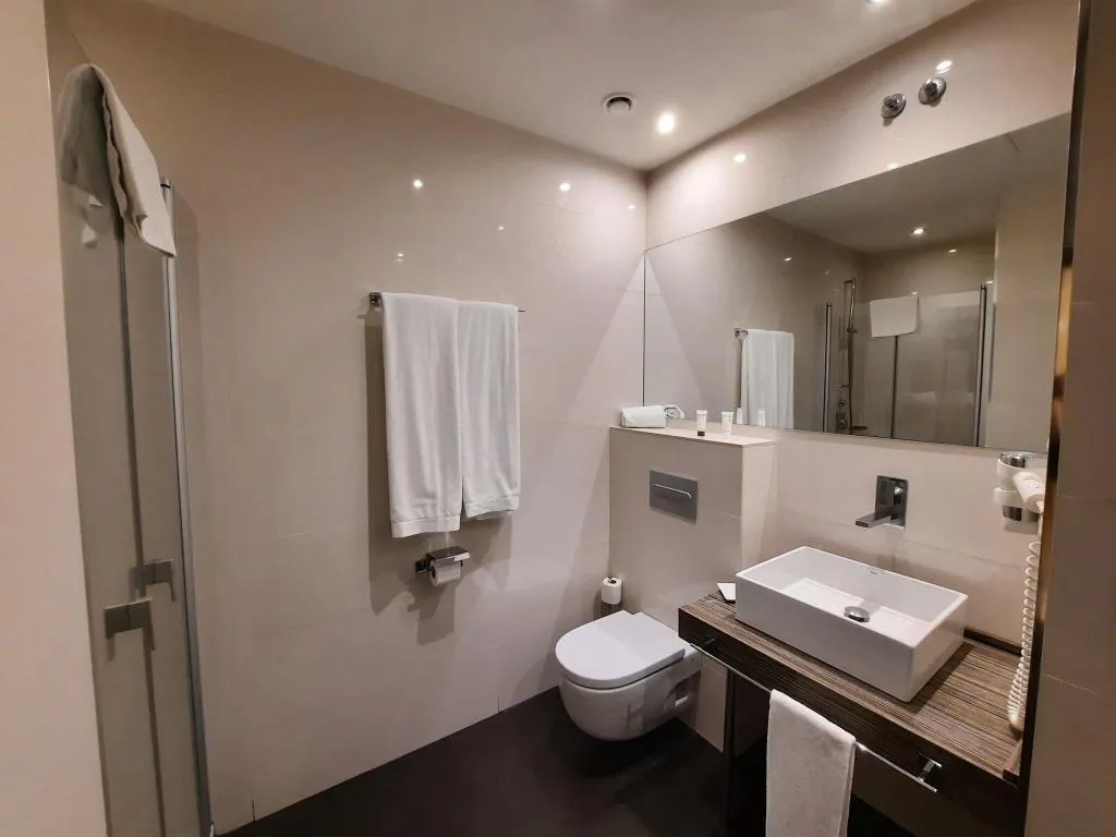DOUBLE STANDARD Room, Air Rooms Madrid by HelloSky, Madrid