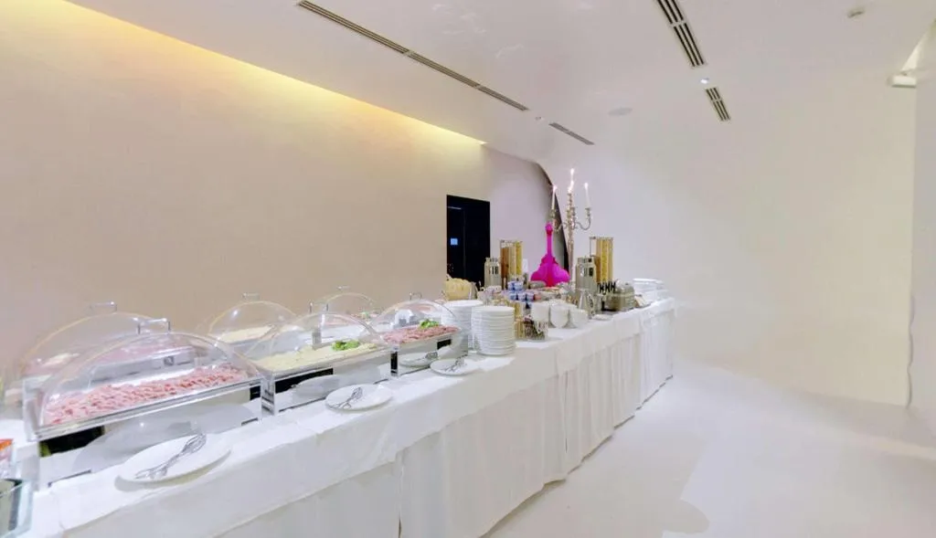 Restaurant, Hotel Ripa Roma, Rome