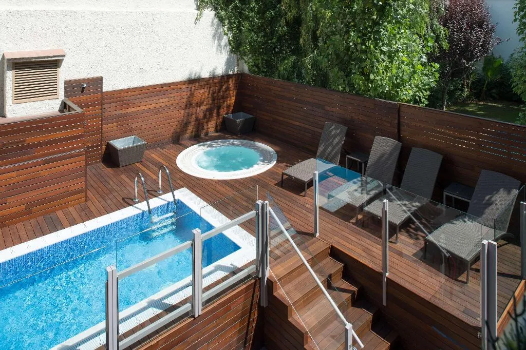 Pool, Catalonia Mikado, Barcelona