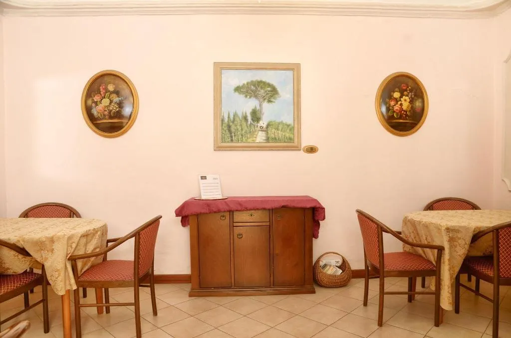 Lobby, L Antica Via, Catania