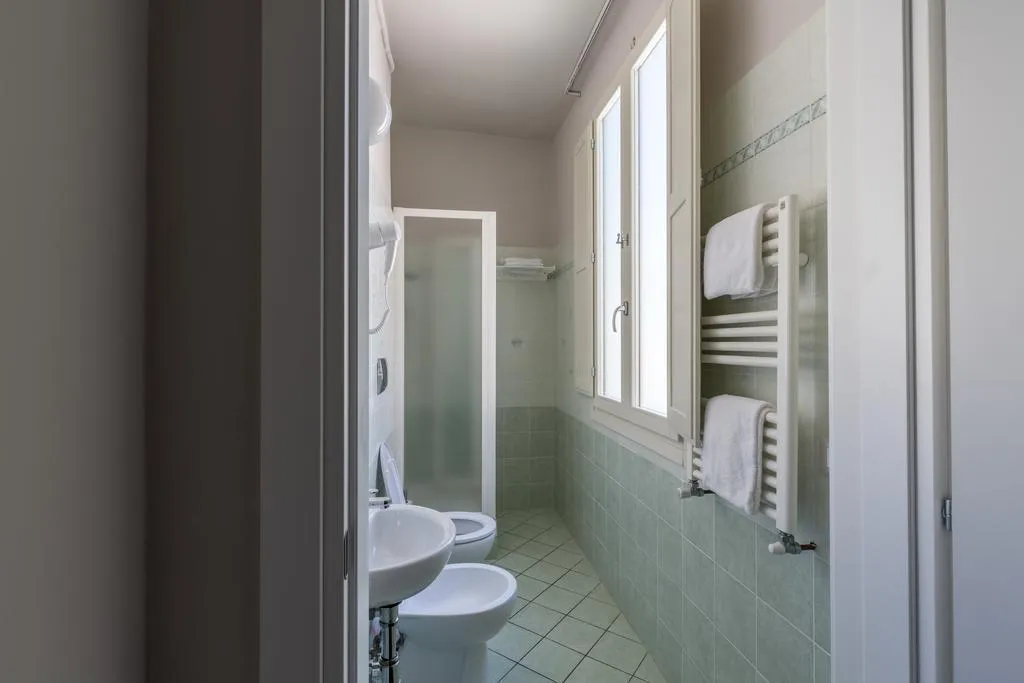 DOUBLE SUPERIOR Room, Florence Dome Hotel, Florence