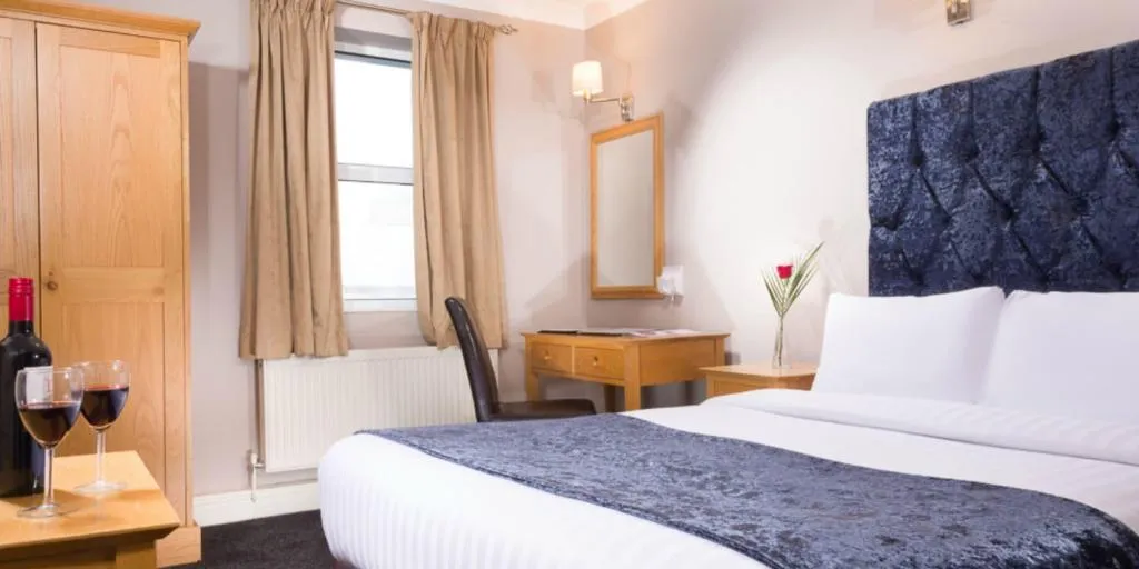 Room, Hotel St George by Nina, Dublin