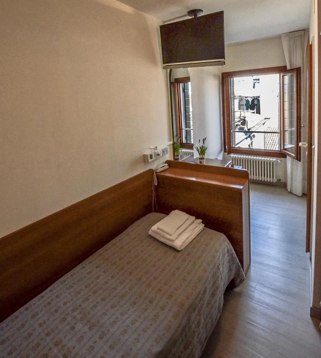 SINGLE STANDARD Room, Locanda Silva, Venice