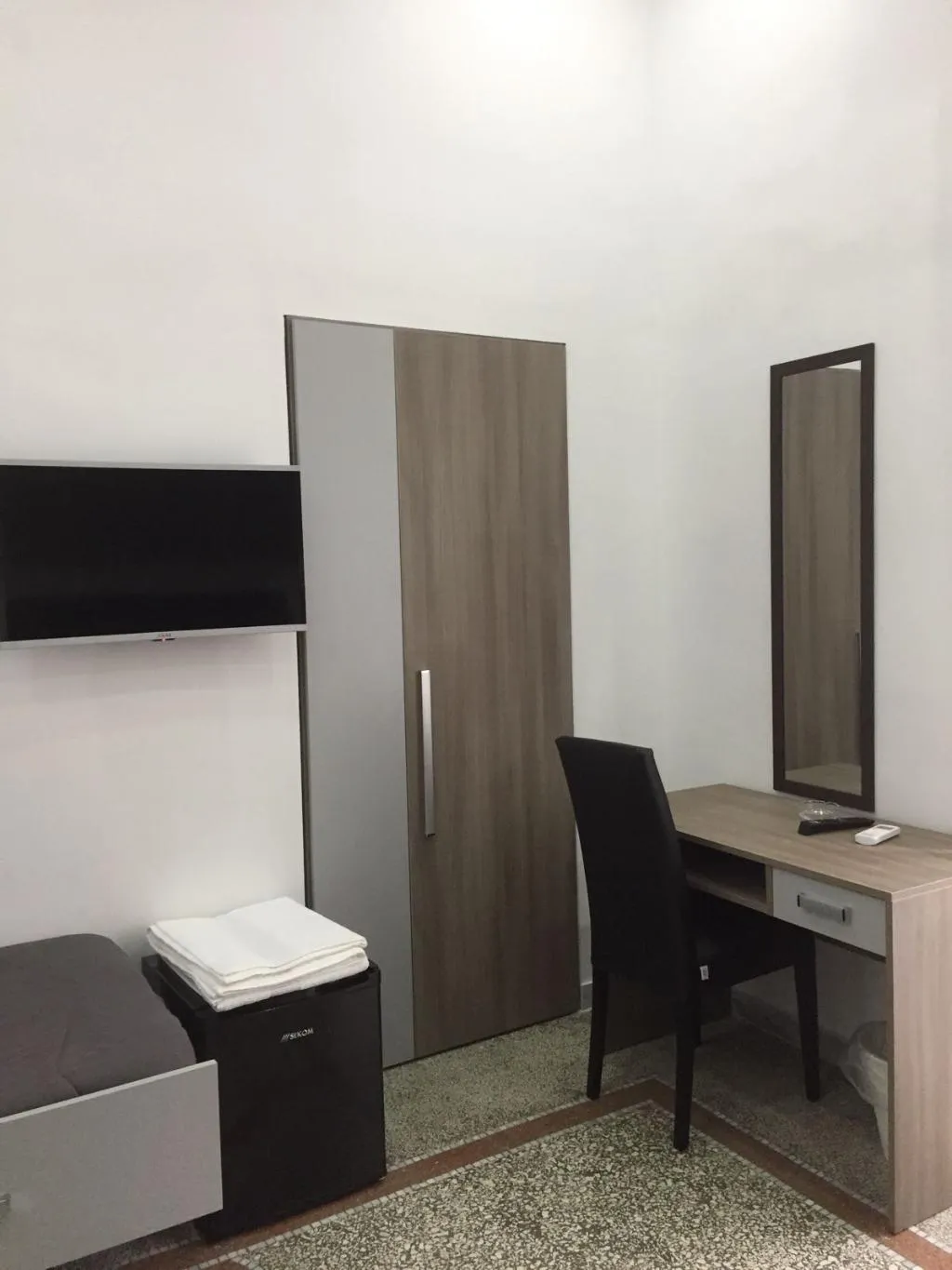 TRIPLE STANDARD Room, MB95 - Mezzocannone Luxurious Bed&Breakfast, Naples