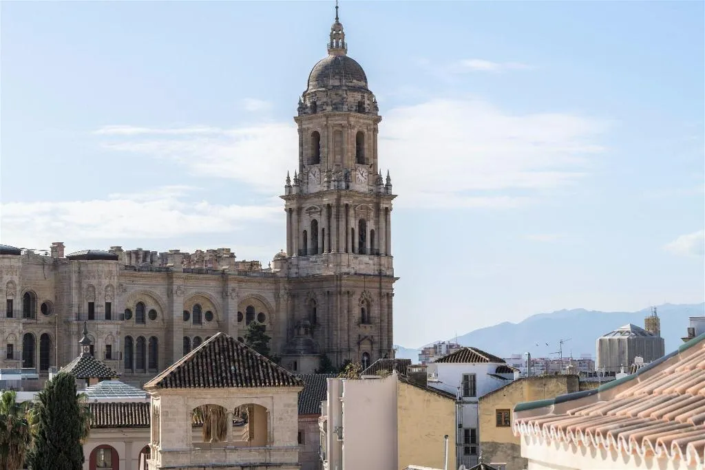 DOUBLE CITY VIEW KING BED Room, Palacio Solecio, Costa Del Sol