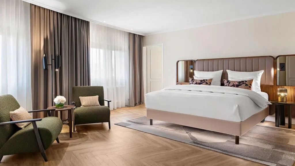 DOUBLE GRAND Room, Vignette Collection Bristol Berlin, Berlin