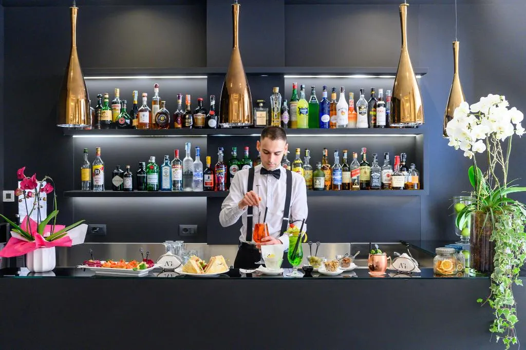 Bar, The Republic Hotel, Rome