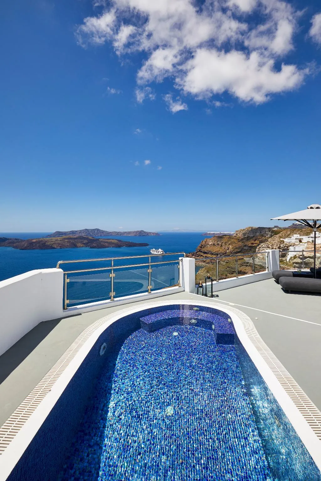 SUITE HONEYMOON Room, Petit Palace, Santorini