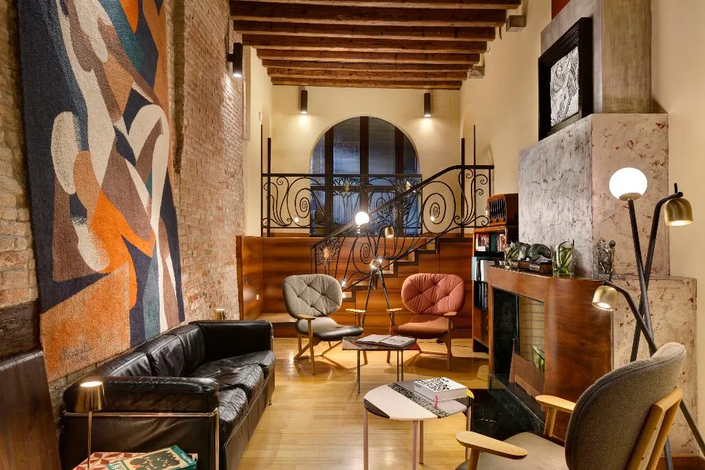Lobby, Ca Pisani, Venice