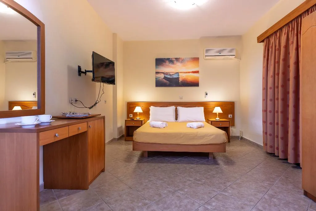 Double or Twin PREMIUM Room, Summer Sun, Kefallinia