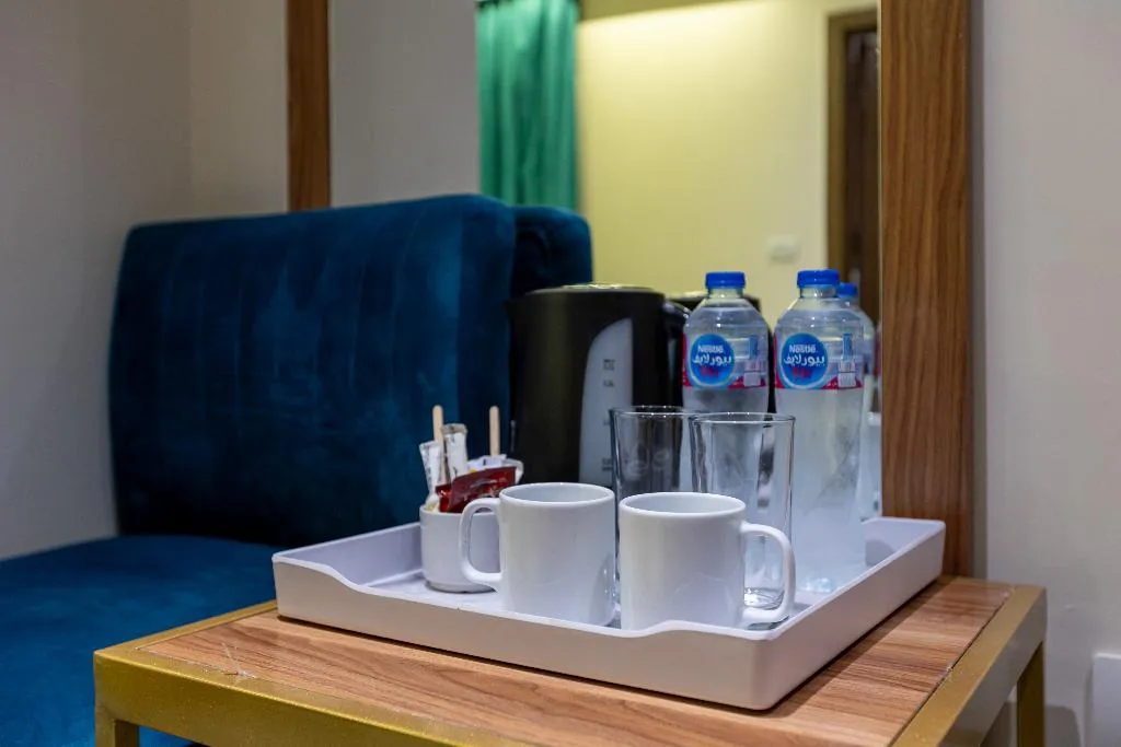 SINGLE STANDARD Room, Pyramids Yard Hotel, Cairo