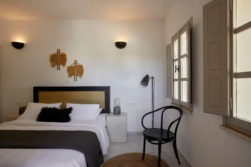 Room, Marillia Village, Santorini