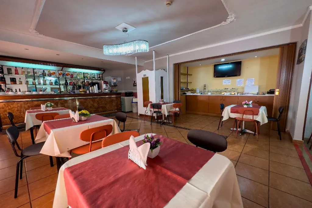 Bar, Hotel Martini, Naples
