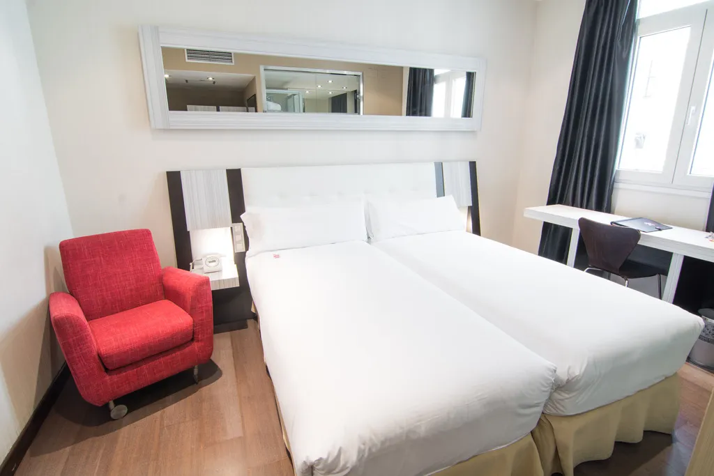 DOUBLE SINGLE USE STANDARD Room, Petit Palace Arenal, Madrid