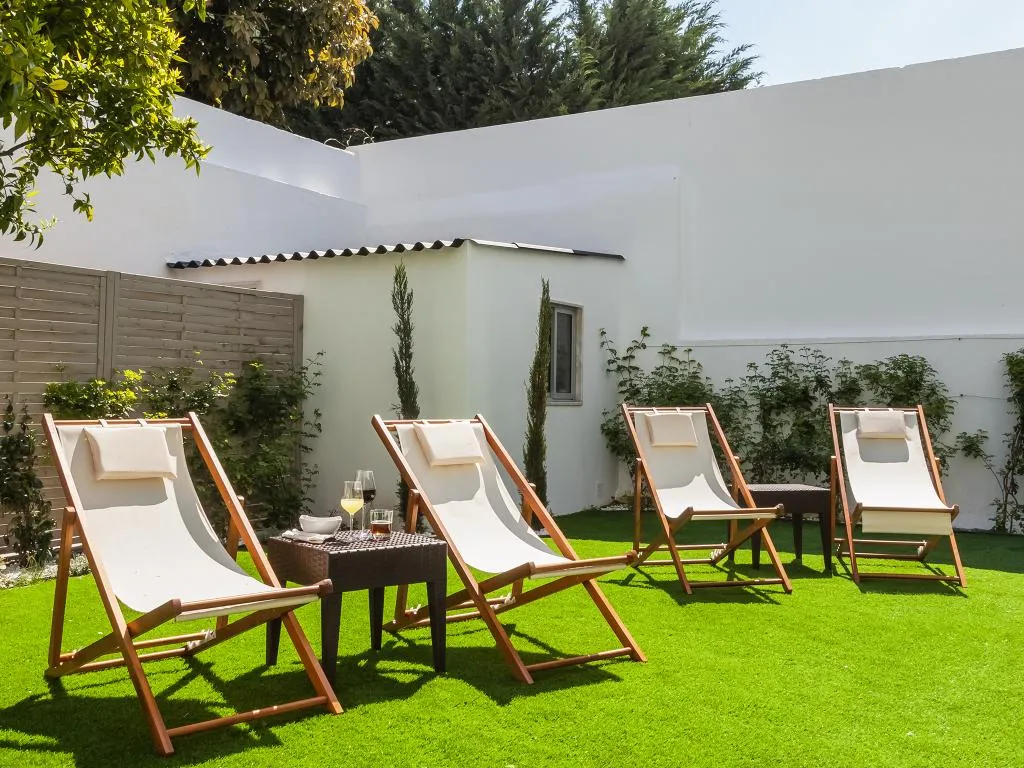 Terrace, Vila Garden Guesthouse, Lisbon