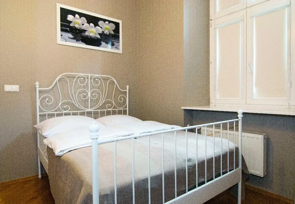 APARTMENT COMFORT Room, P&J Tourist Apartments, Krakow