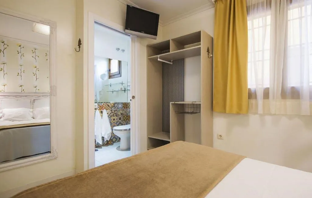 Room, YIT Puerta Bisagra, Madrid