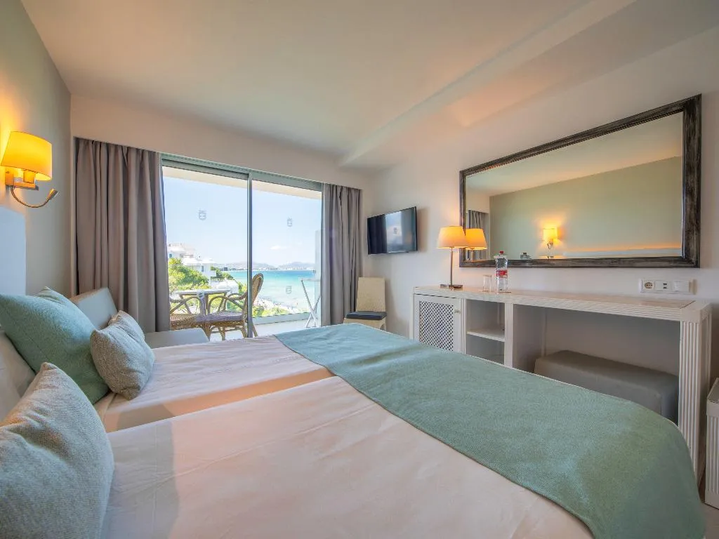 Double or Twin SUPERIOR Room, Playa Esperanza Resort, Majorca
