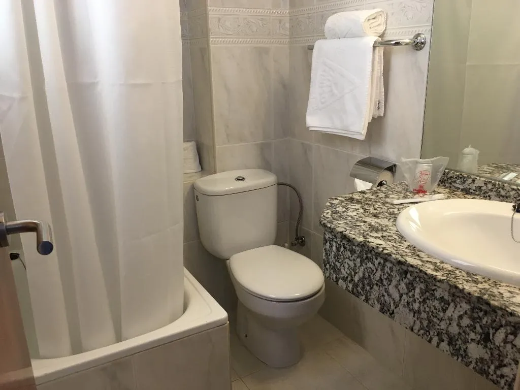 SINGLE STANDARD Room, Osiris Ibiza, Ibiza