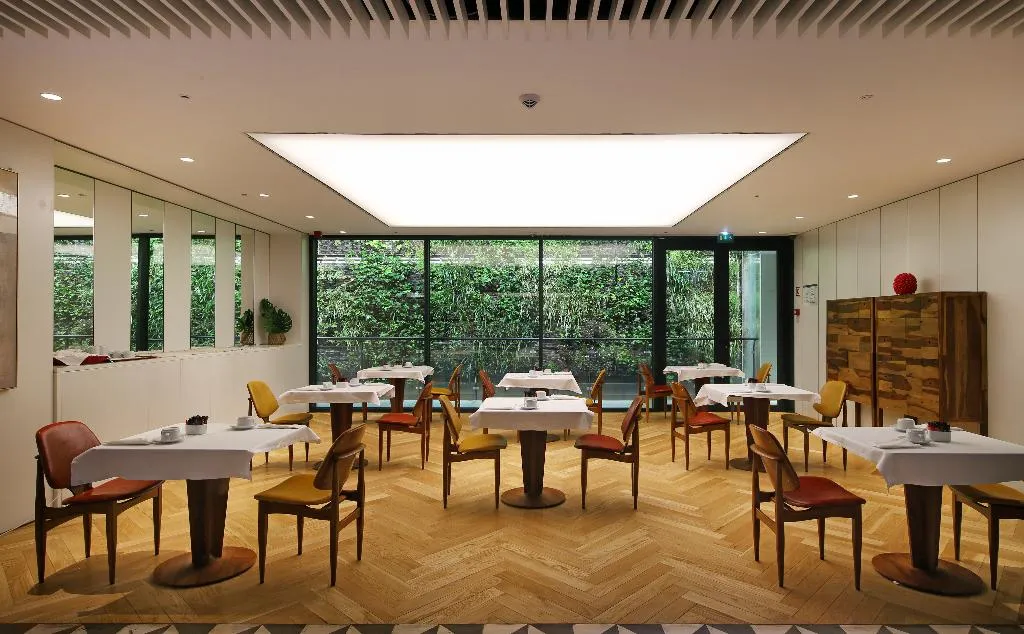Restaurant, Lux Lisboa Park, Lisbon