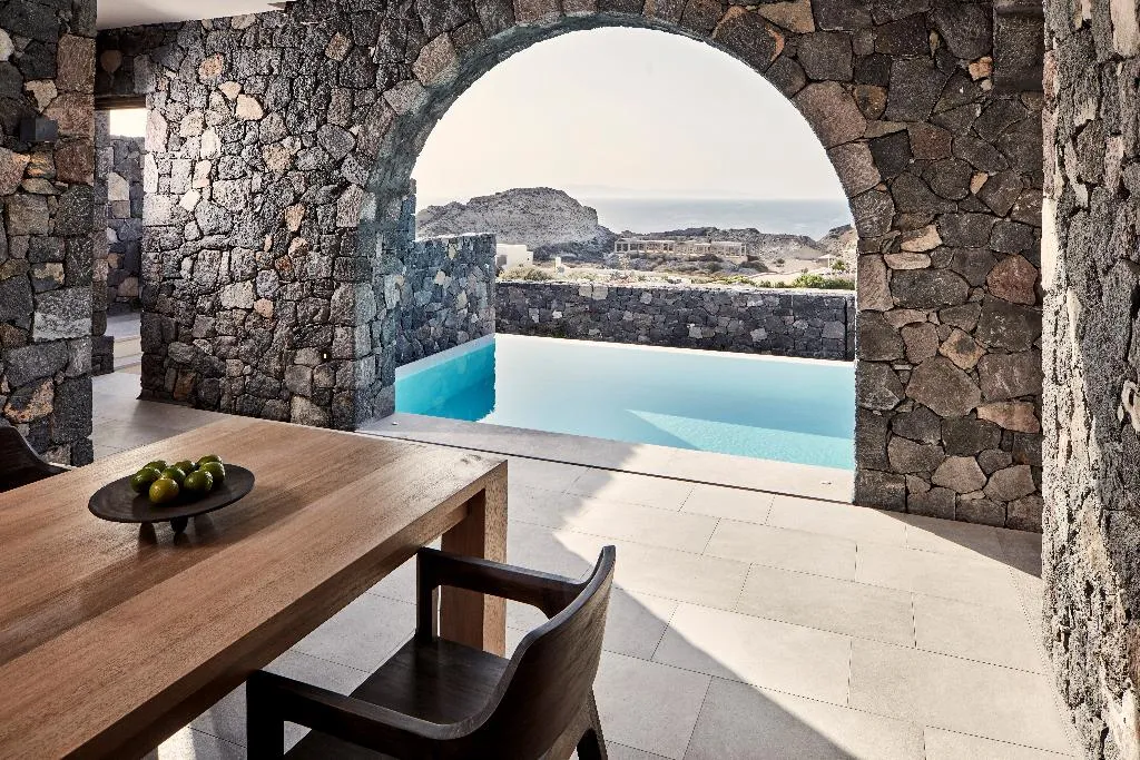 VILLA WITH PRIVATE POOL Room, Canaves  Epitome, Santorini