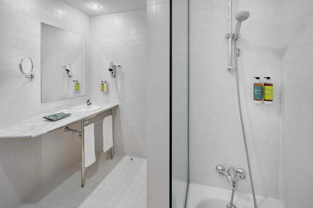 JUNIOR SUITE TWO BEDS Room, Sercotel Sabadell Arrahona, Barcelona