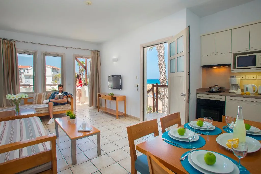 SUITE CAPACITY 3 TWO BEDROOMS Room, Louis Althea Beach, Cyprus
