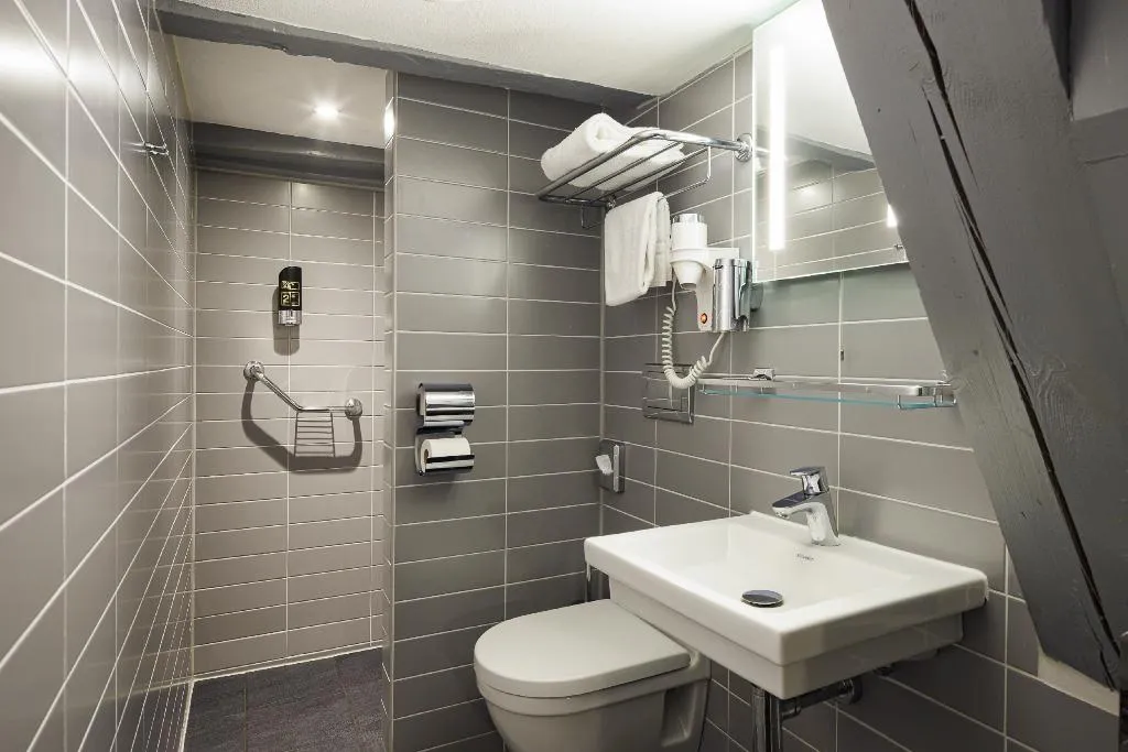 SINGLE STANDARD Room, CC Hotel, Amsterdam