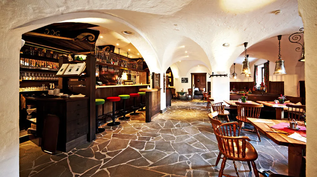Bar, Saalbacher Hof, Salzburg