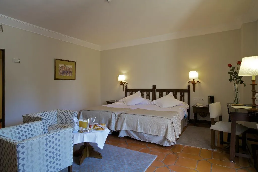 TWIN STANDARD Room, Parador de Avila, Madrid