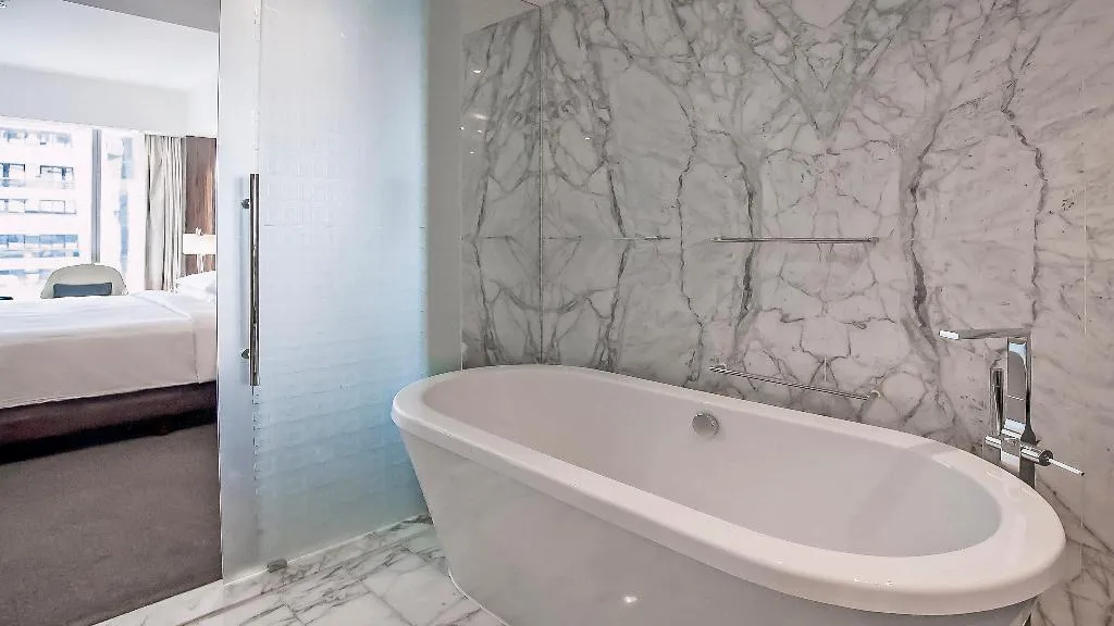 DOUBLE SUPERIOR Room, voco Bonnington Dubai, Dubai
