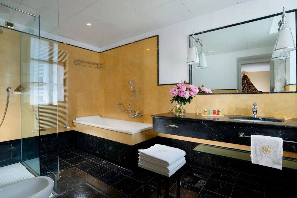 JUNIOR SUITE CLASSIC Room, Castello Dal Pozzo, Milan