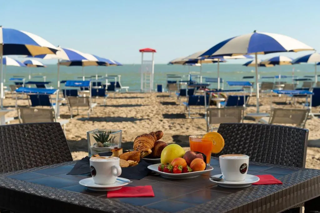 Bar, Capo Nord, Venice