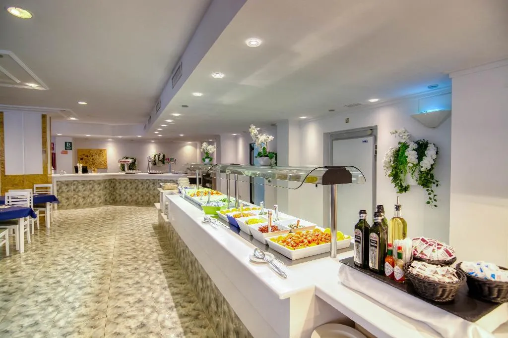 Restaurant, Hotel Coral Beach by MIJ, Ibiza
