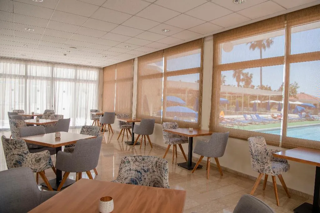 Restaurant, Kissos hotel, Cyprus