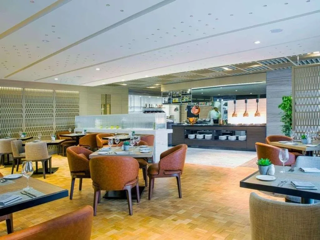 Restaurant, Grayton Hotel, Dubai