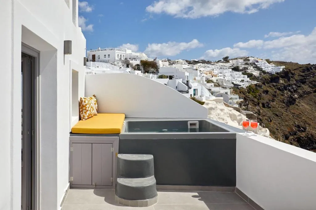 Room, Allure Breeze Suites, Santorini