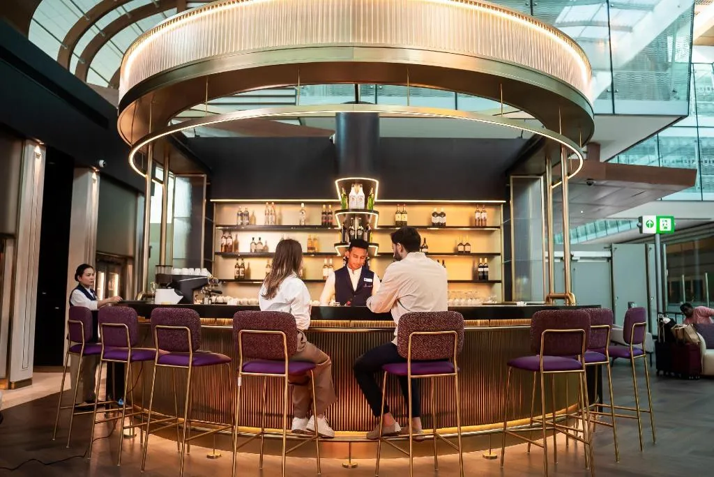 Bar, Dubai International Terminal Hotel, Dubai