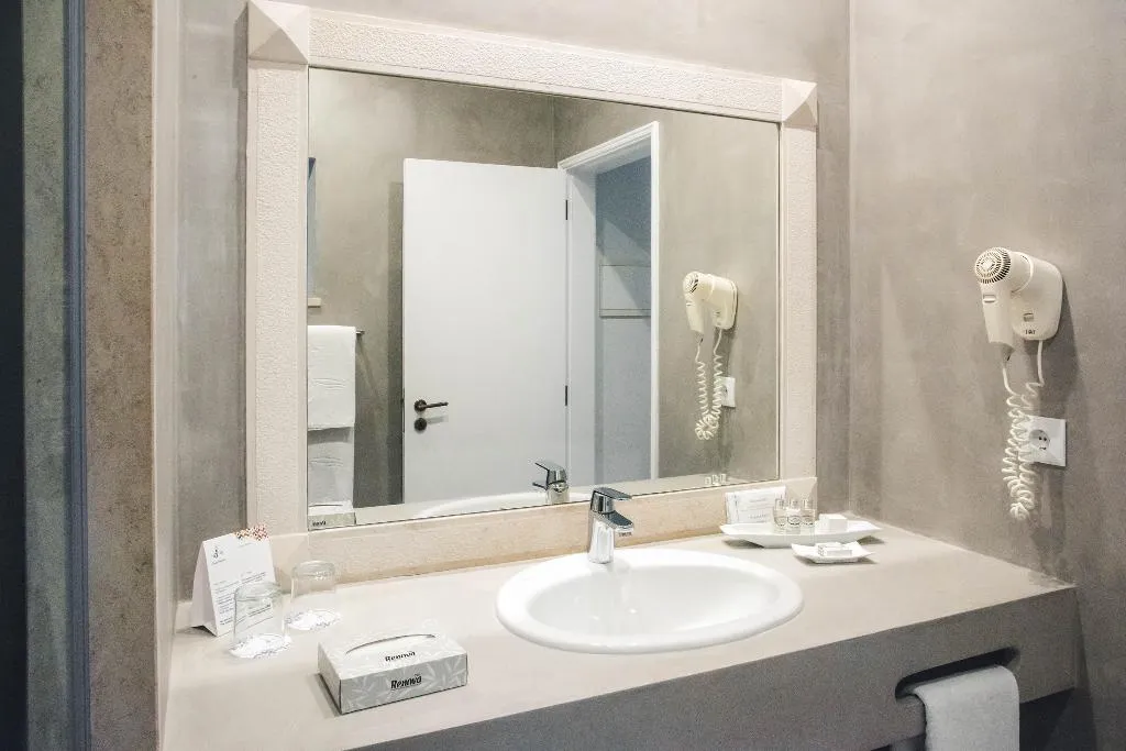 DOUBLE SINGLE USE CLASSIC Room, Costa d'Oiro Ambiance Village, Algarve
