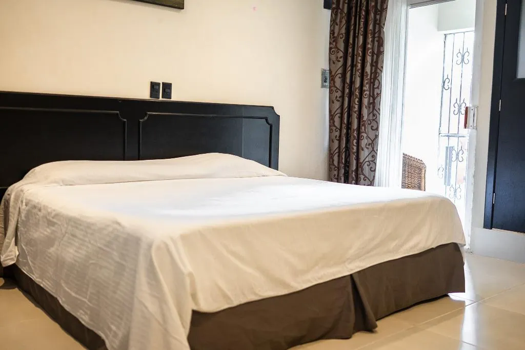 Room, Maria de la Luz, Cancun Area