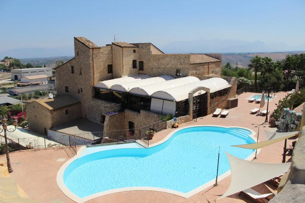 General view, Villa Vittoria Hotel, Palermo