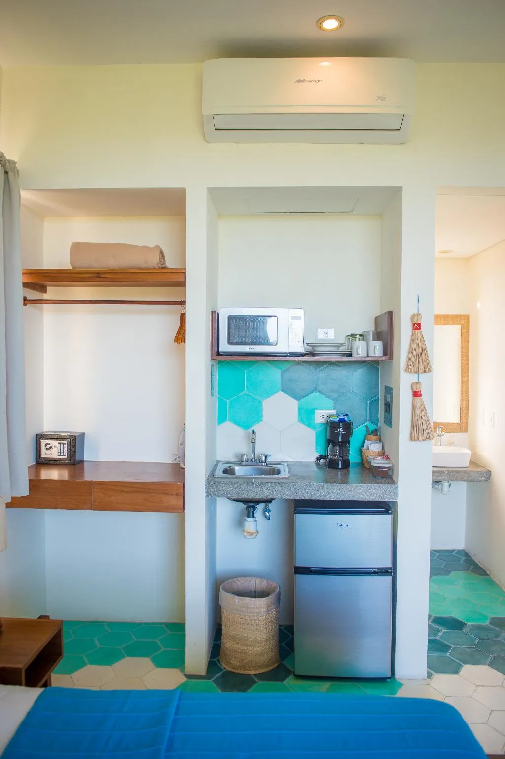 SUITE PARTIAL OCEAN VIEW KING BED Room, Suites Cielo Y Mar, Playa Del Carmen