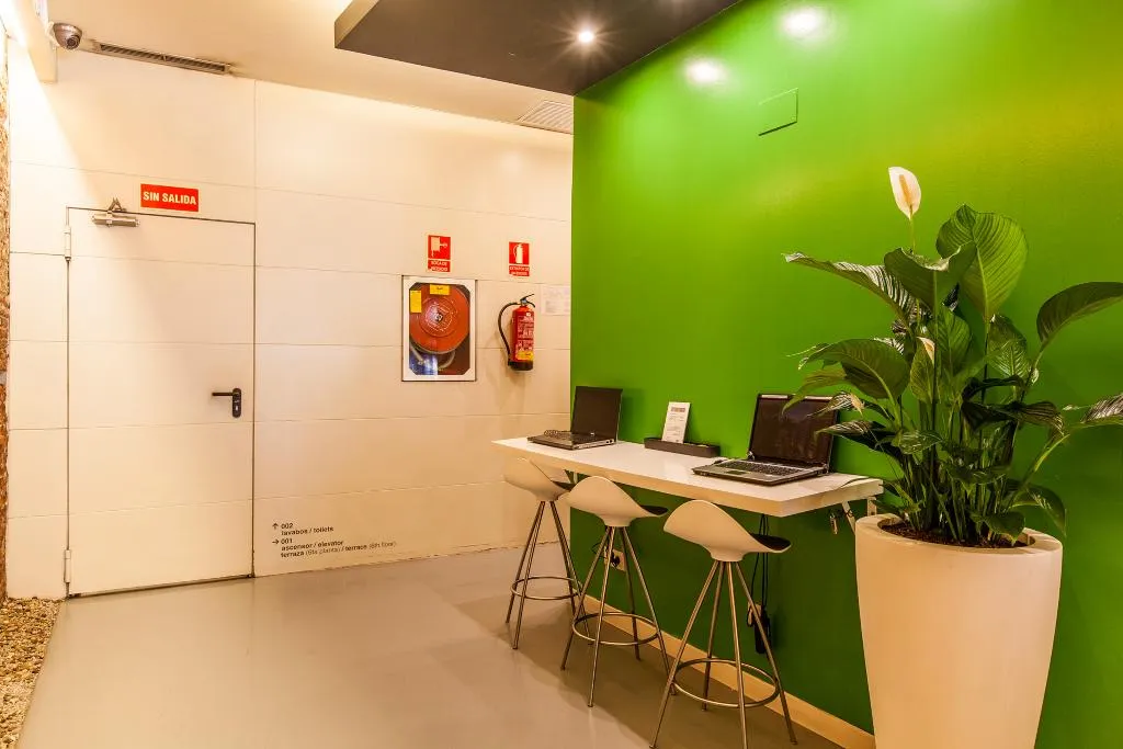 Lobby, Urban Sea Atocha 113, Madrid