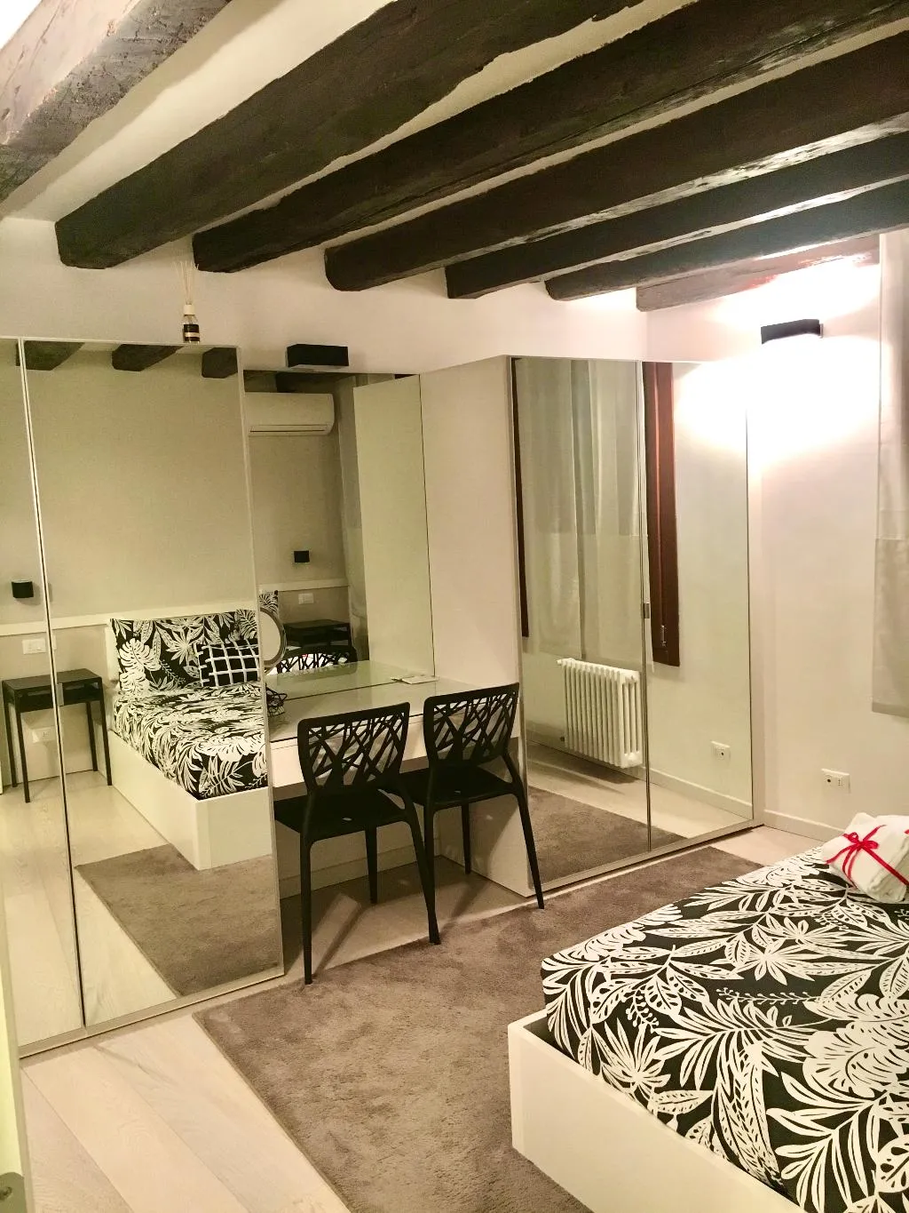 APARTMENT STANDARD Room, B&B Fortuny, Venice