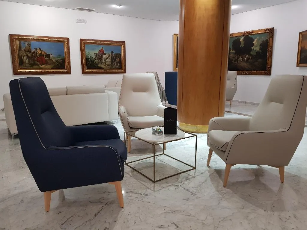 Lobby, Pasarela, Seville