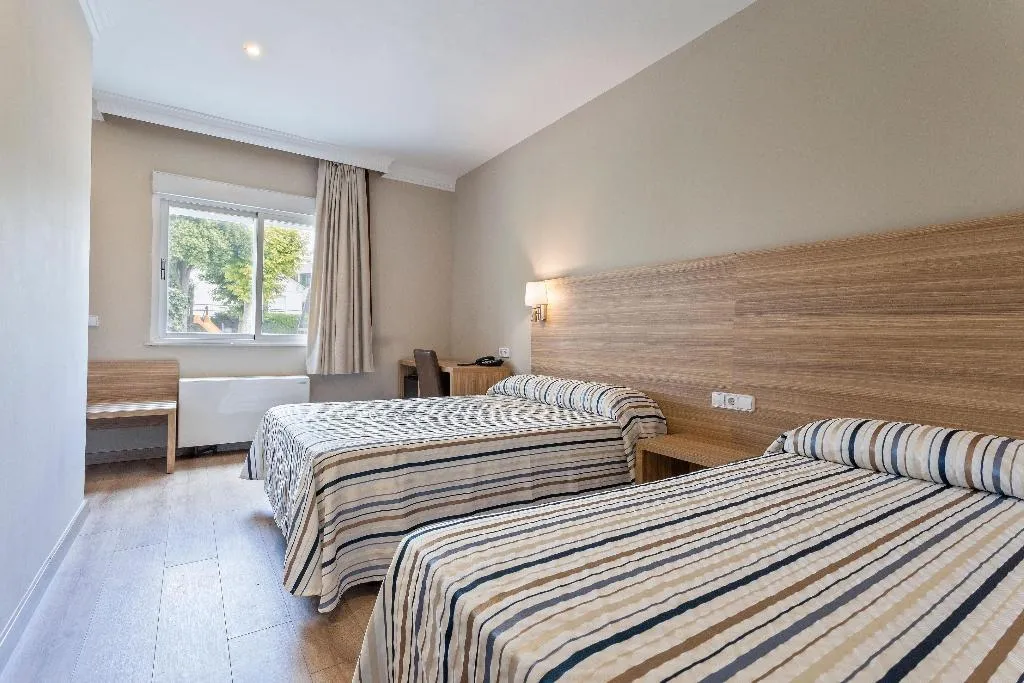 Room, Best Osuna Madrid Feria, Madrid