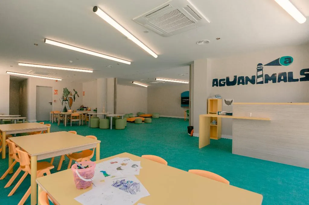 Sports and Entertainment, Club Hotel Aguamarina, Menorca