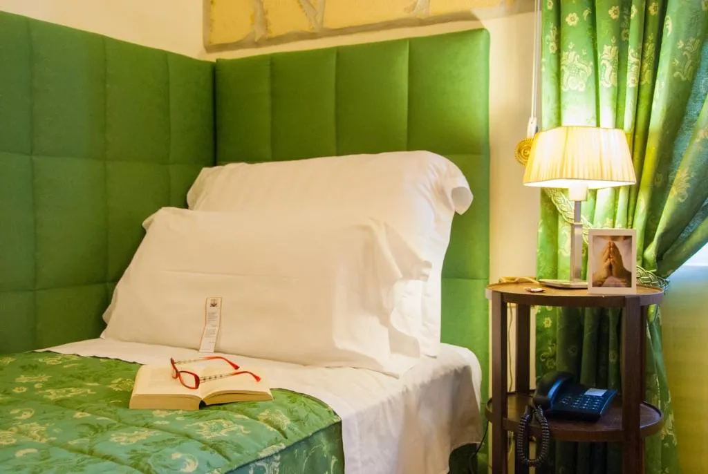SINGLE STANDARD Room, Domus Mariae Benessere, Catania