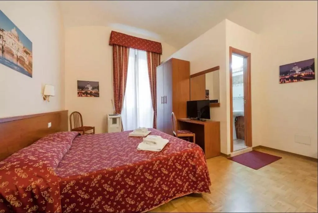 Room, A Casa Di Mei, Naples