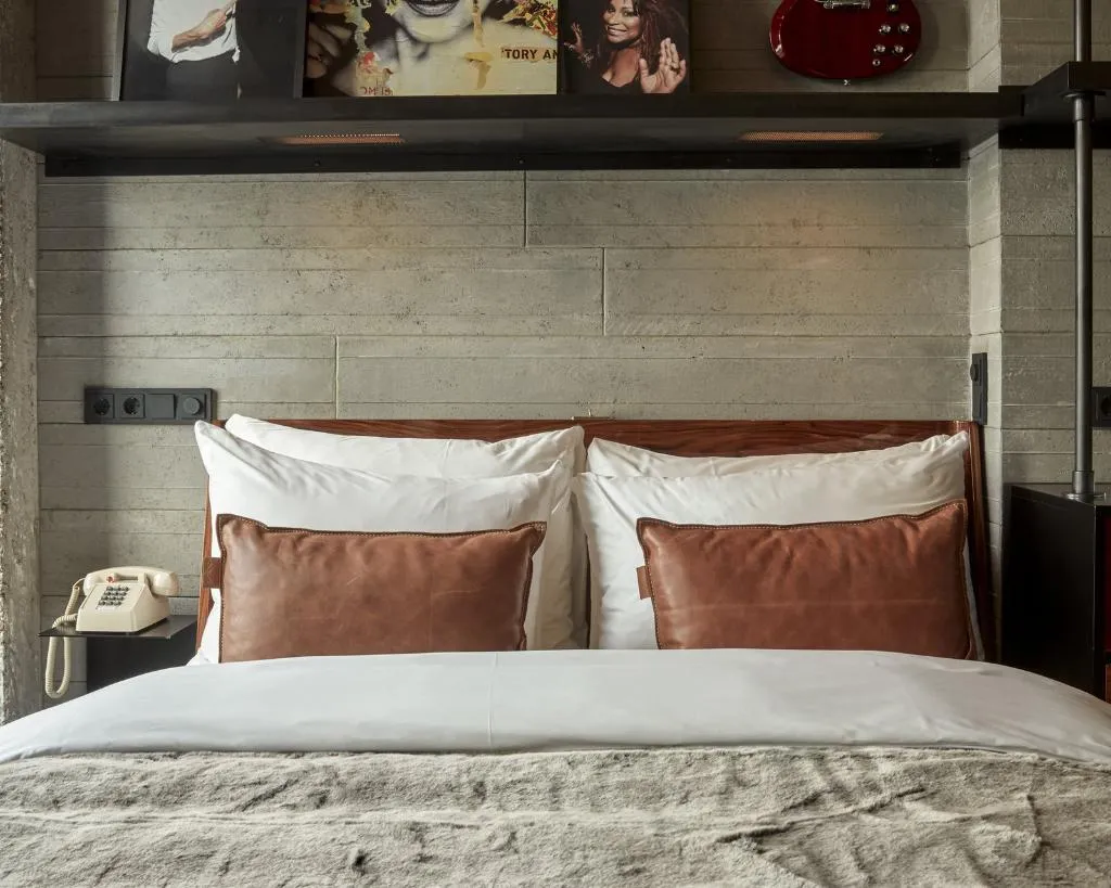DOUBLE STANDARD Room, Sir Adam Hotel, part of Sircle Collection, Amsterdam